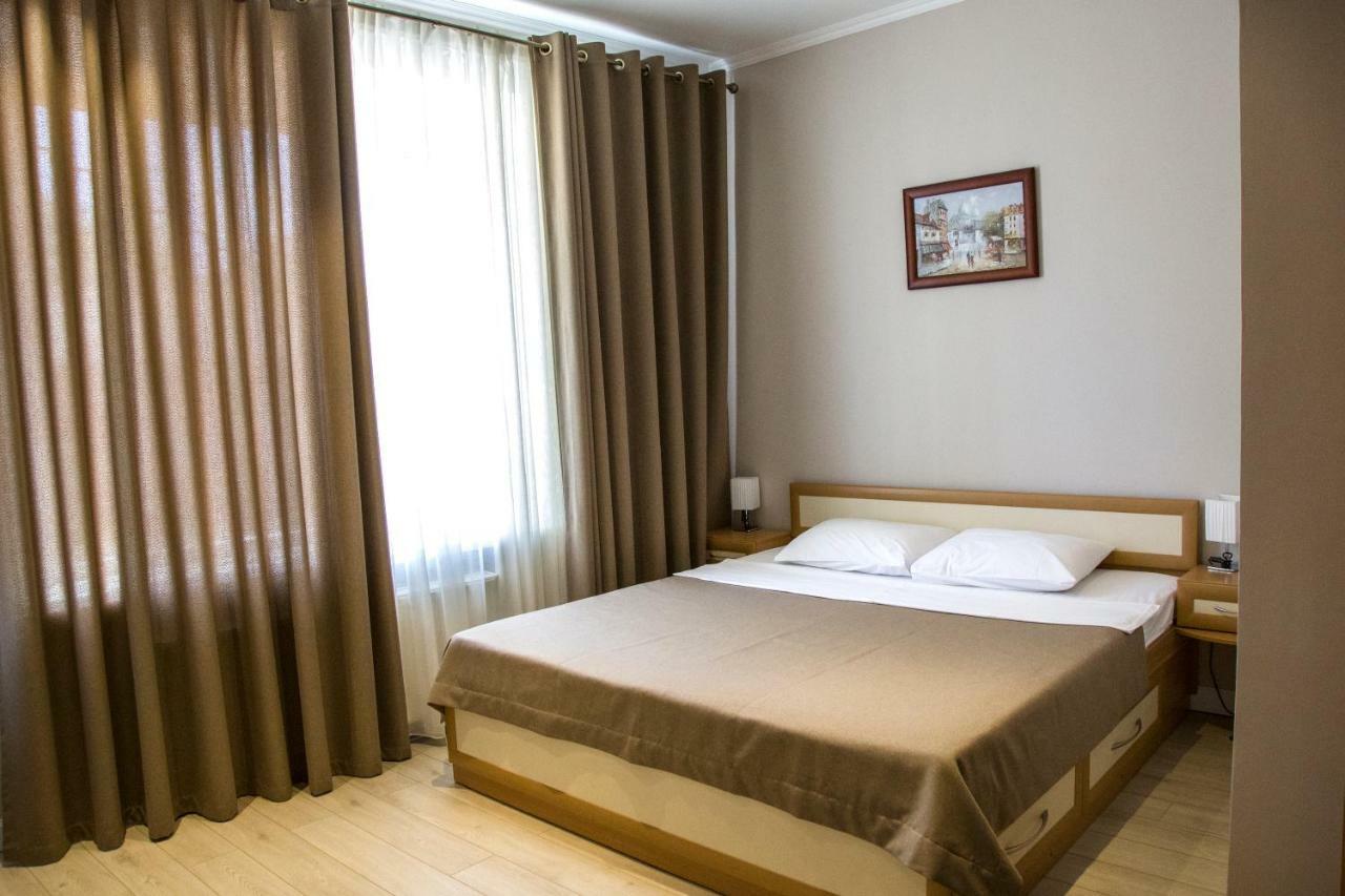 Vip Hotel 이즈마일 외부 사진